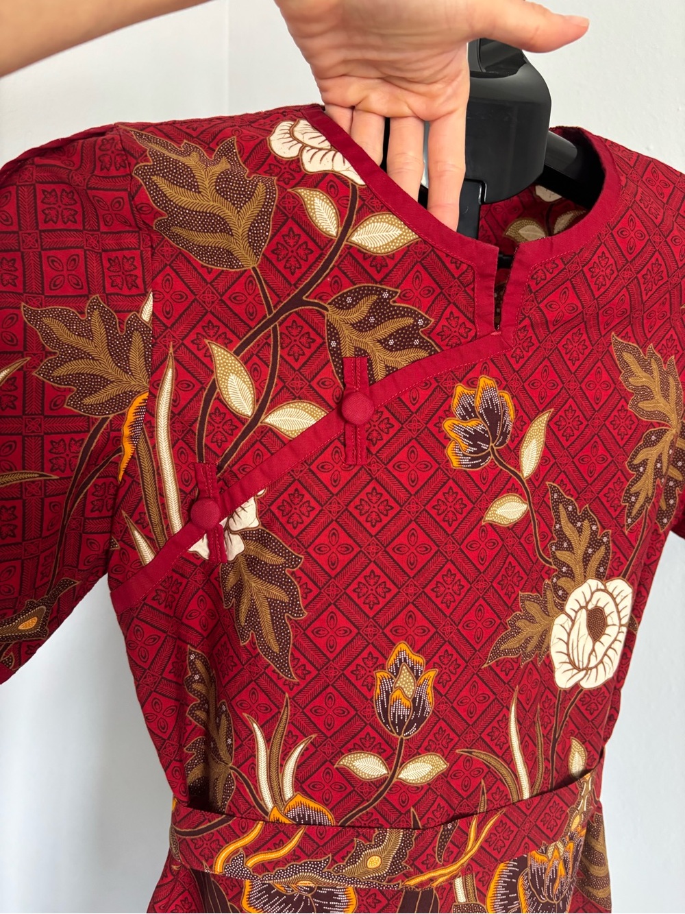 Deep Red Batik Floral Sheath Dress XS - Picture 4 of 16